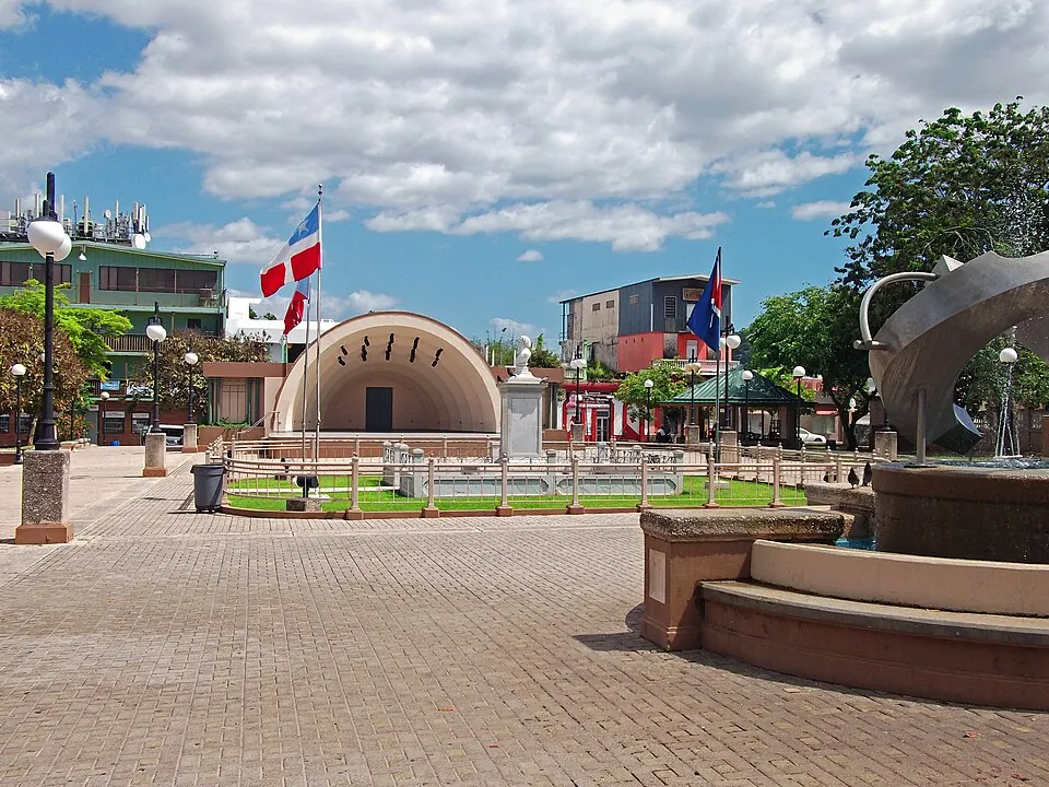 Plaza Pública Dr. Betances · Cabo Rojo — Plaza Pública Dr. Betances