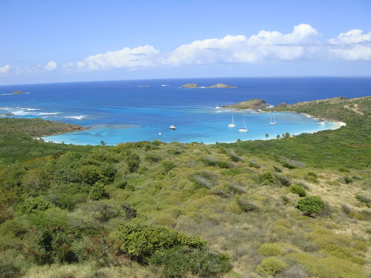 Culebrita north anchorage and Playa Tortuga viewed from the lighthouse tower